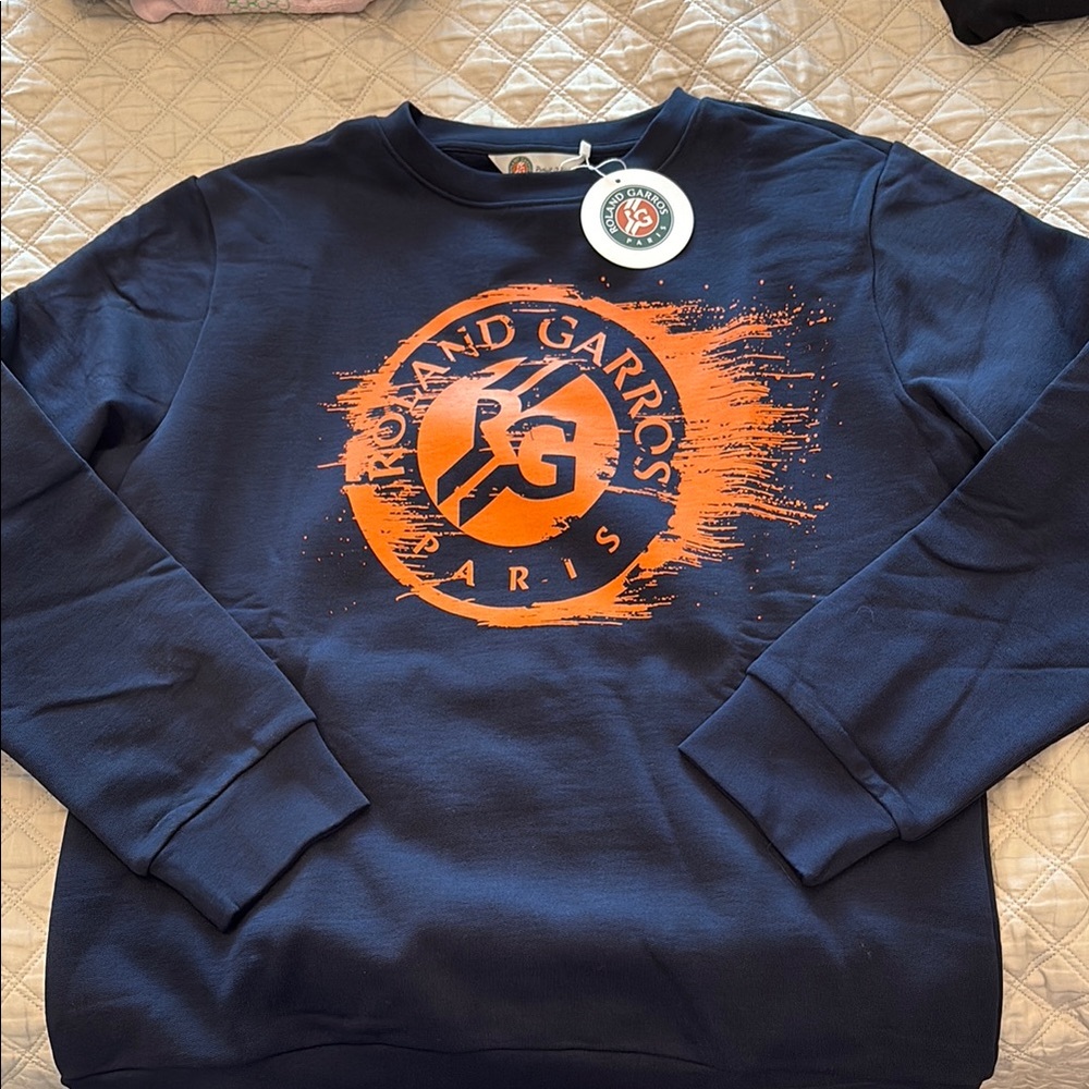 2025 Roland Garros women’s sweatshirt- XL- NWT- purchased at French Open